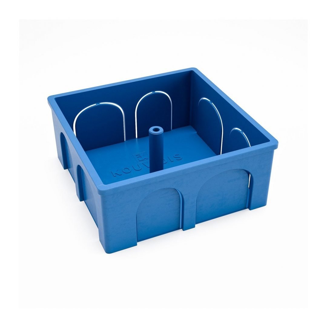 Caixa de derivação quadrada 7,5 x 7,5